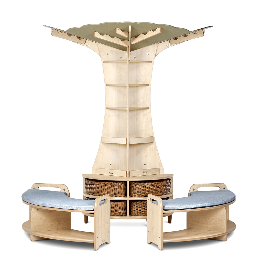 Holzregal, Kleideraufbewahrung, Kleiderständer, Aufbewahrungssystem, Korbaufbewahrung, Kinderzimmer, Kleideraufbewahrung, Wandhalterung, Holzstruktur, Aufbewahrungskorb
