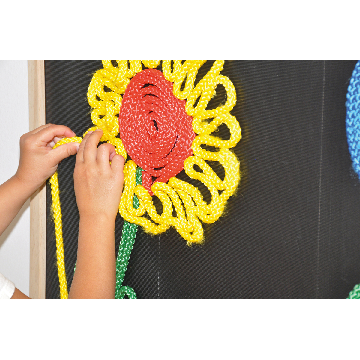 Seil, geknotet, gelb, Hand, Tafel