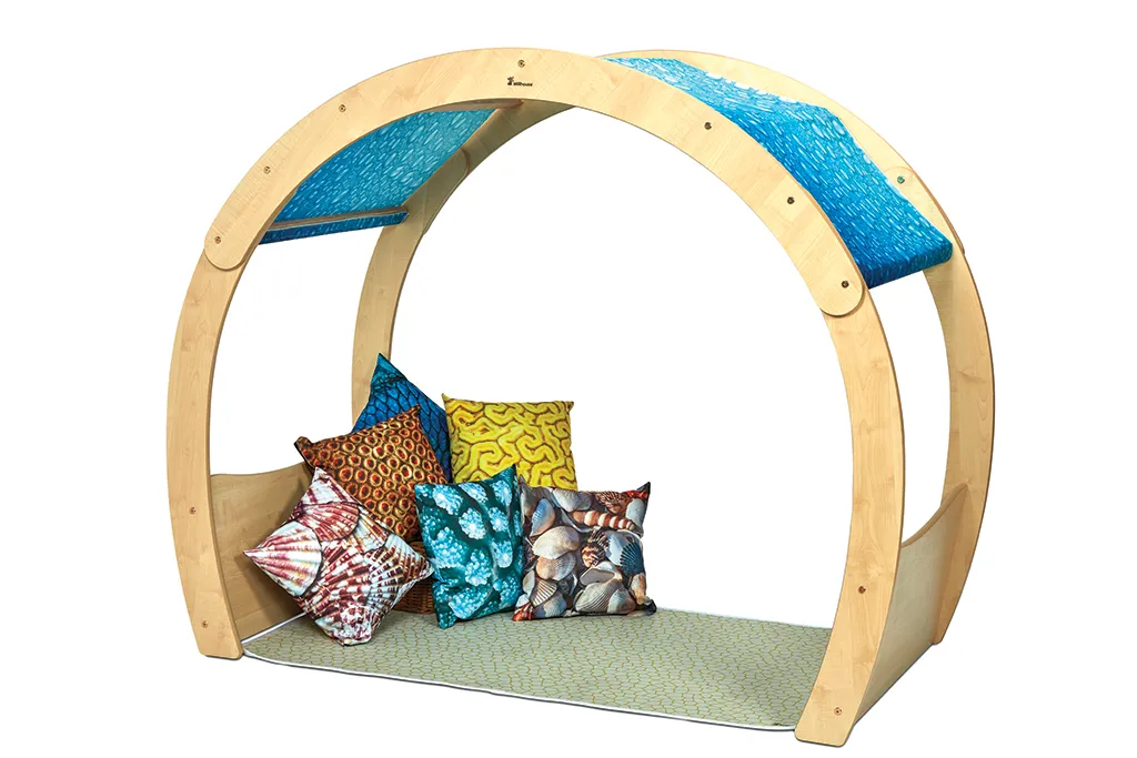 hängesessel, kissen, holzrahmen, couchliegen, bodenbelag, Lounge-Sessel, Kreiseinstanz, Holzrahmen, Kissenkissen, Sonnensegel?