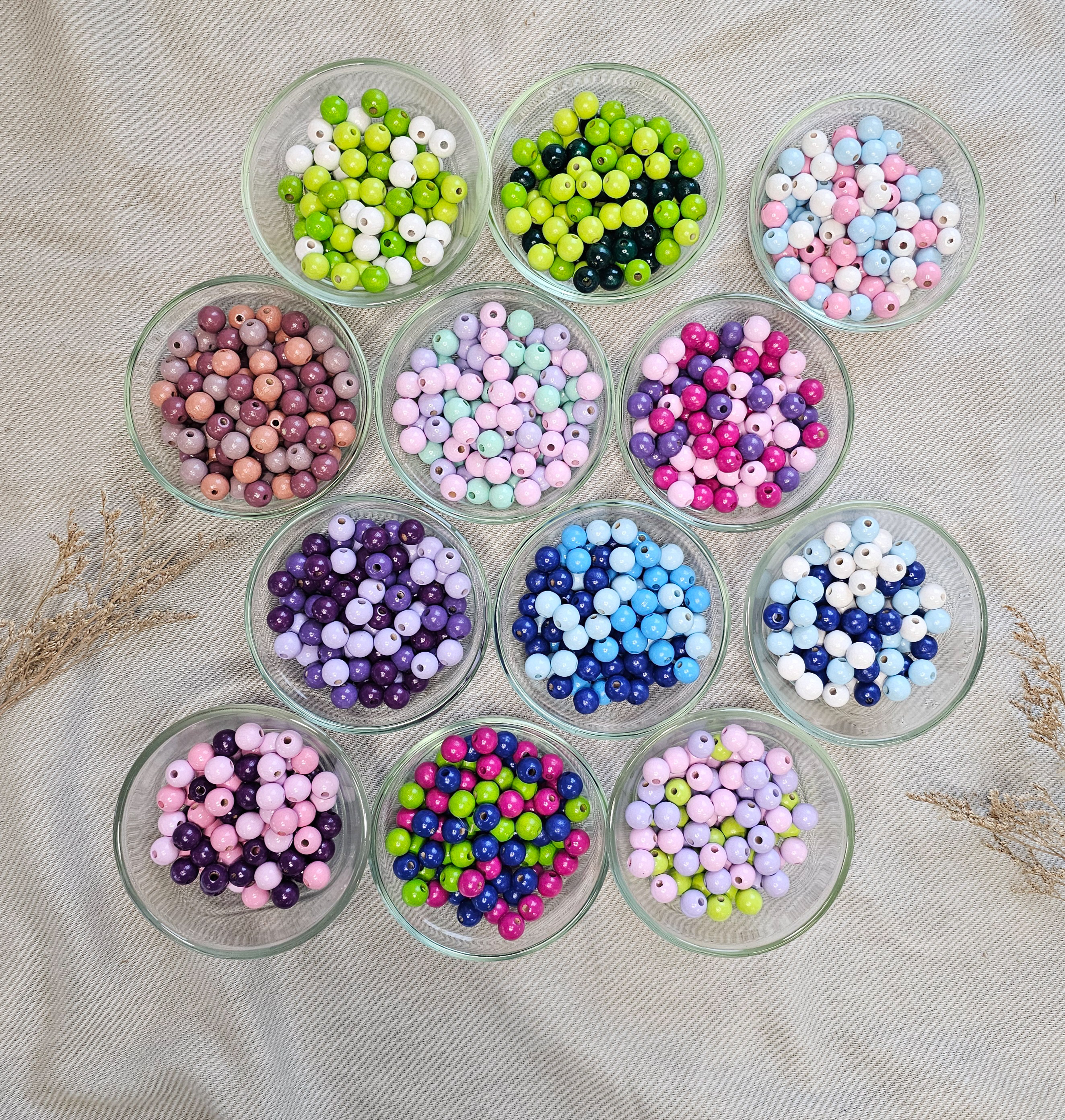 Wooden bead mix 10mm - 50 pieces