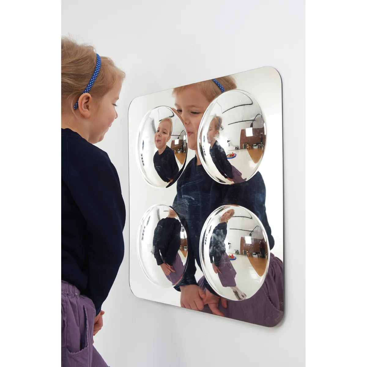 spiegel, wandspiegel, kind, spiegeltäfelchen, runde spiegelfläche, Spiegel, Wandspiegel, Rundes Spiegelbild, Kleiner Spiegel, Kinderzimmerdeko