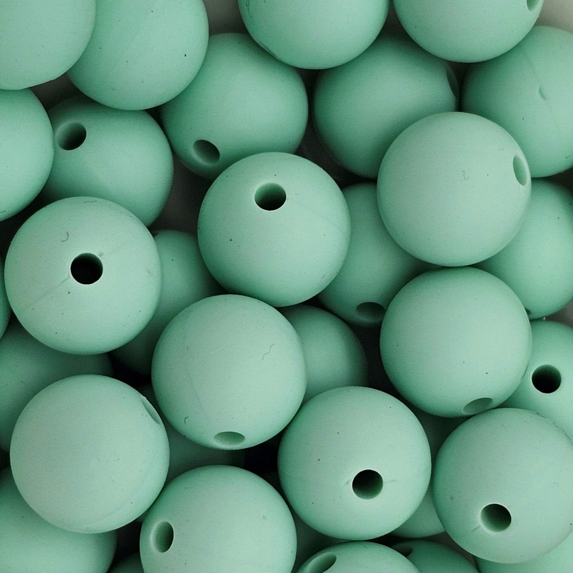 Silicone bead 12mm mint 184 in stock 