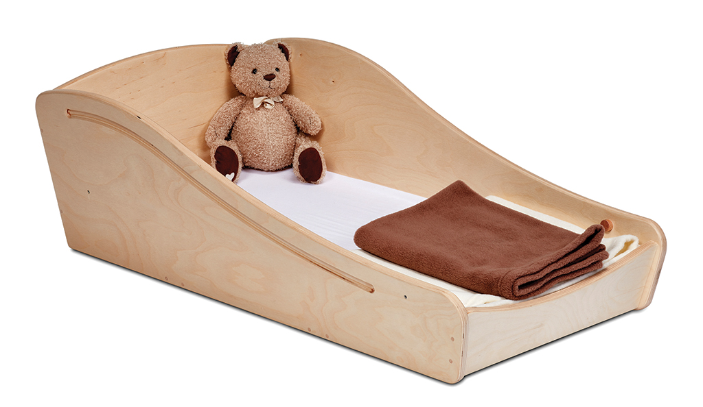 Kinderbett, Kleines Bett, Holzbett, Liegefläche, Schmusetier, Kinderbett, Babybett, Holzbett, Kuscheltier, Decke