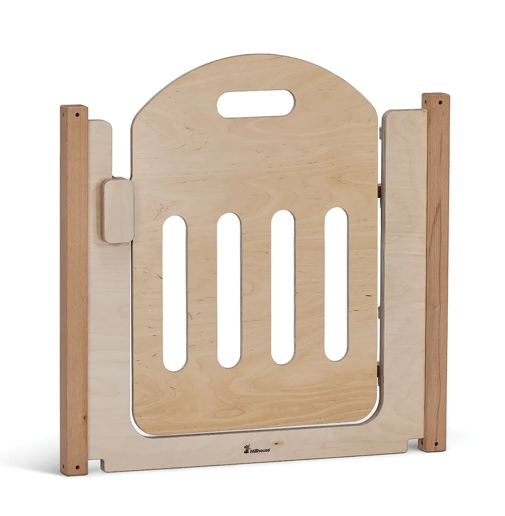 Holzspielzeug, Kinderbett, Babybett, Gitterbett-Element, Holzspielzeug, Holzstuhl, Kinderstuhl, Babystuhl, Klapplaufschutz, Holzspielzeug