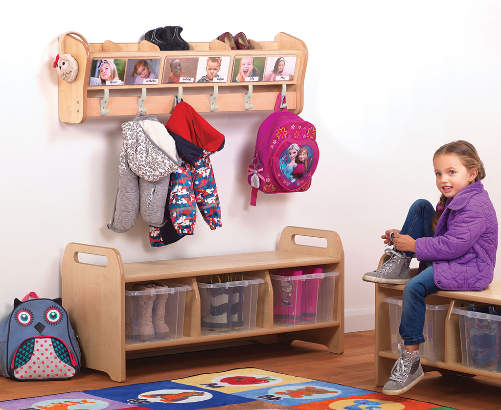 Kinderzimmer, Garderobe, Schuhregal, Kleiderhaken, Rucksack, Kleiderschrank, Kinderhaken, Wandgarderobe, Schuhablage, Spielzimmer