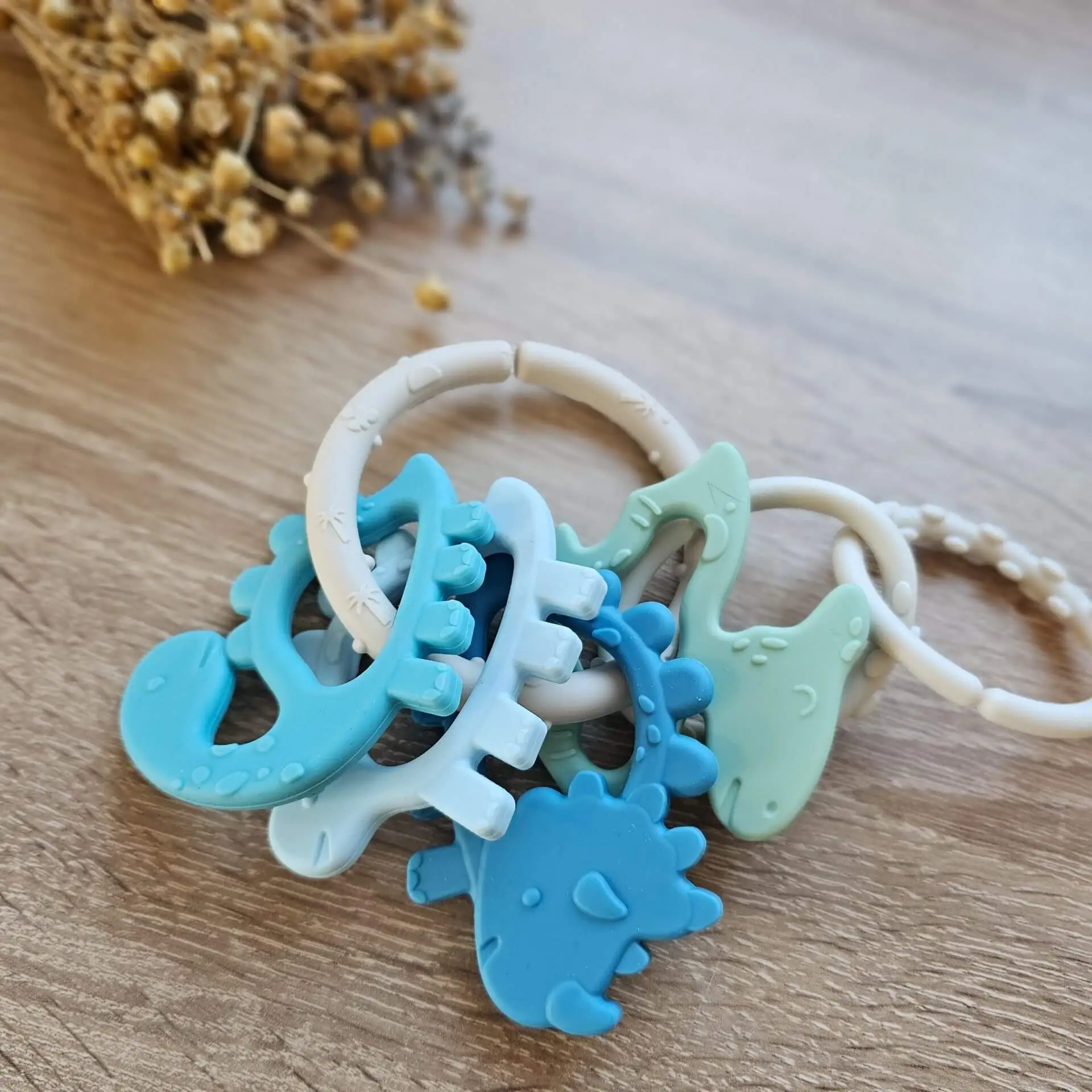 Dino "blue" grasping toy 