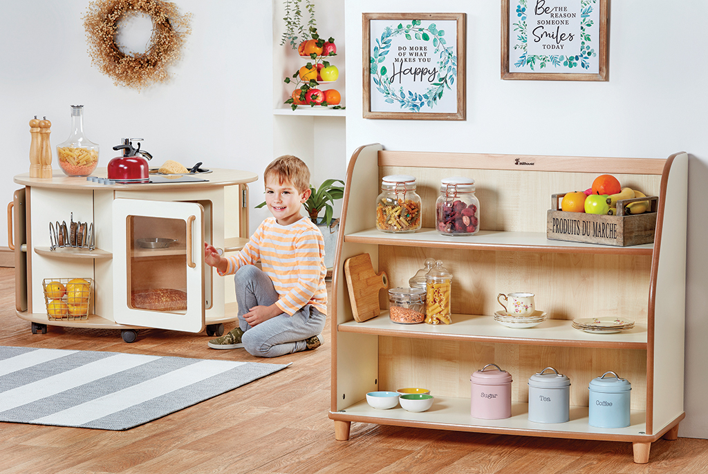 Kinderküche, Spielküche, Holzregal, Gläser, Obstkorb, Kinderküche, Holzküche, Küchenspielzeug, Obst-Gläser, Regal