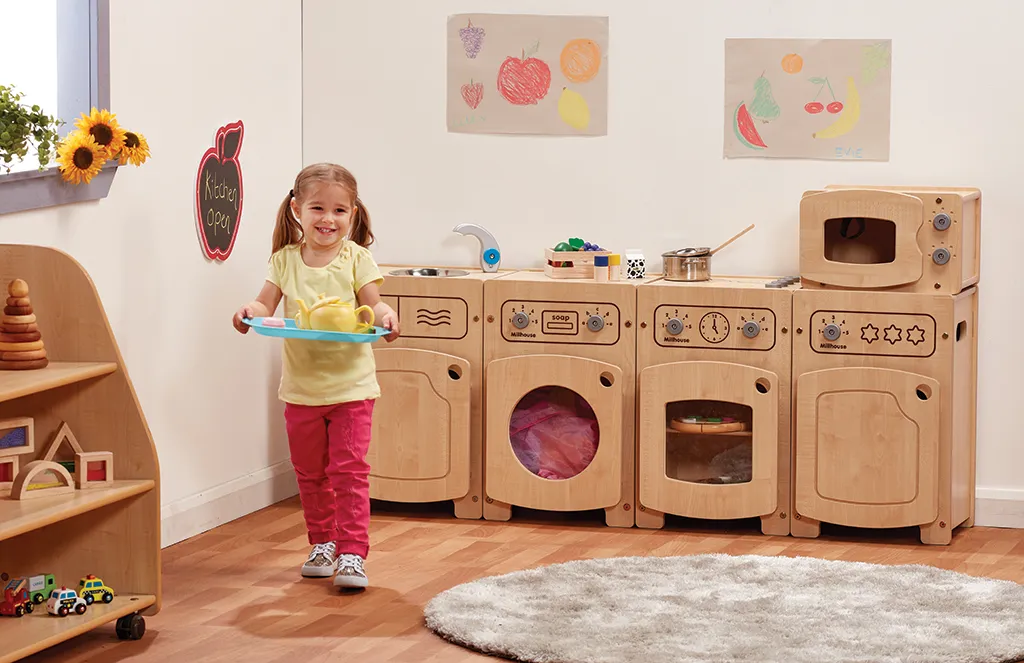 Kinderspielküche, Holzküche, Spielzeugofen, Küchenspiel, Küchenzubehör, Küche Spielzeug, Kinderküche, Holzspielzeug, Küchengeräte, Kochgeschirr