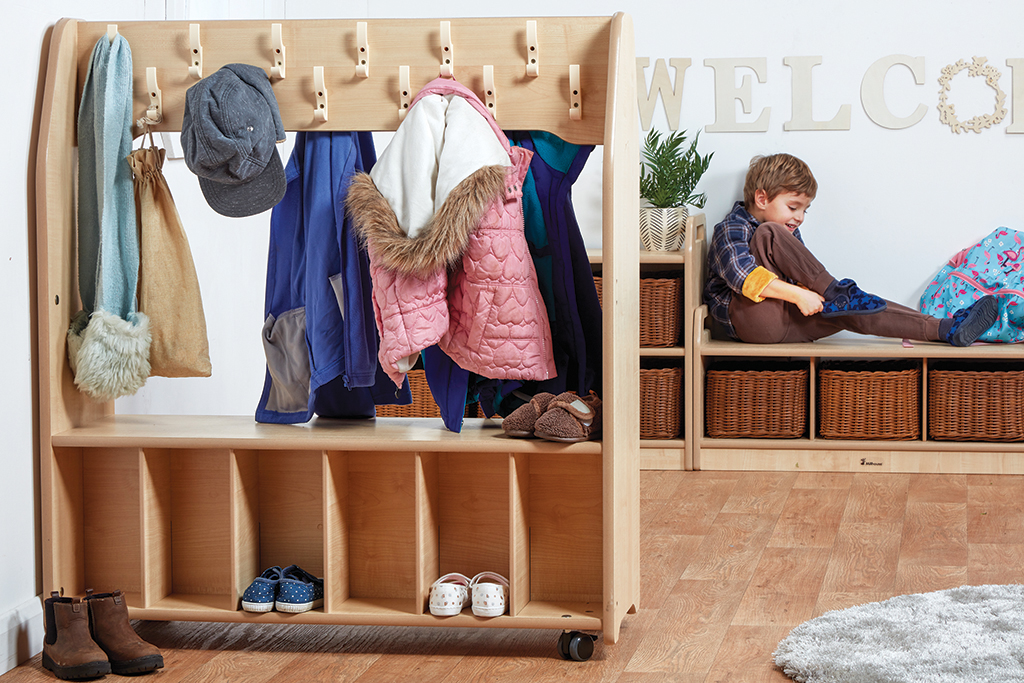 Kinderkleiderschrank, Hut/-Mütze, Jacken, Schuhe, Aufbewahrungskorb, Kleiderschrank, Kinderkleidung, Jacke, Schuhe, Haar- bzw. Accessoires?