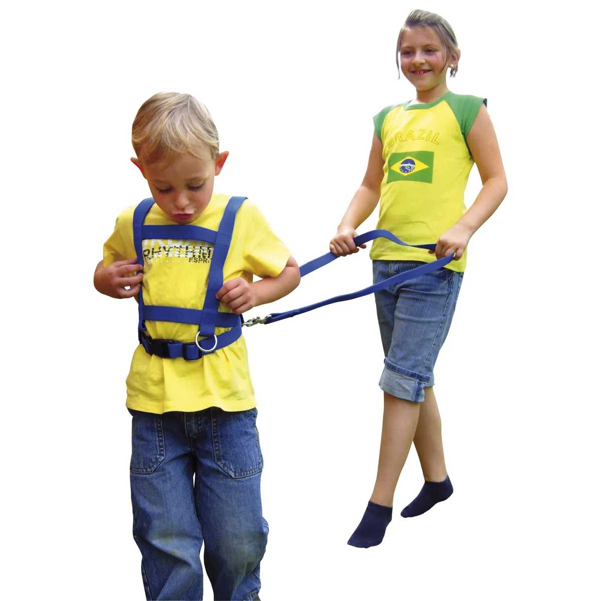 Kinder, Gurt mit Brustgurt, Flagge Brasilien, T-Shirt Gelb, Jeans Shorts, kind, zwei kinder, gelbes shirt, blaues harness, Kindschnur