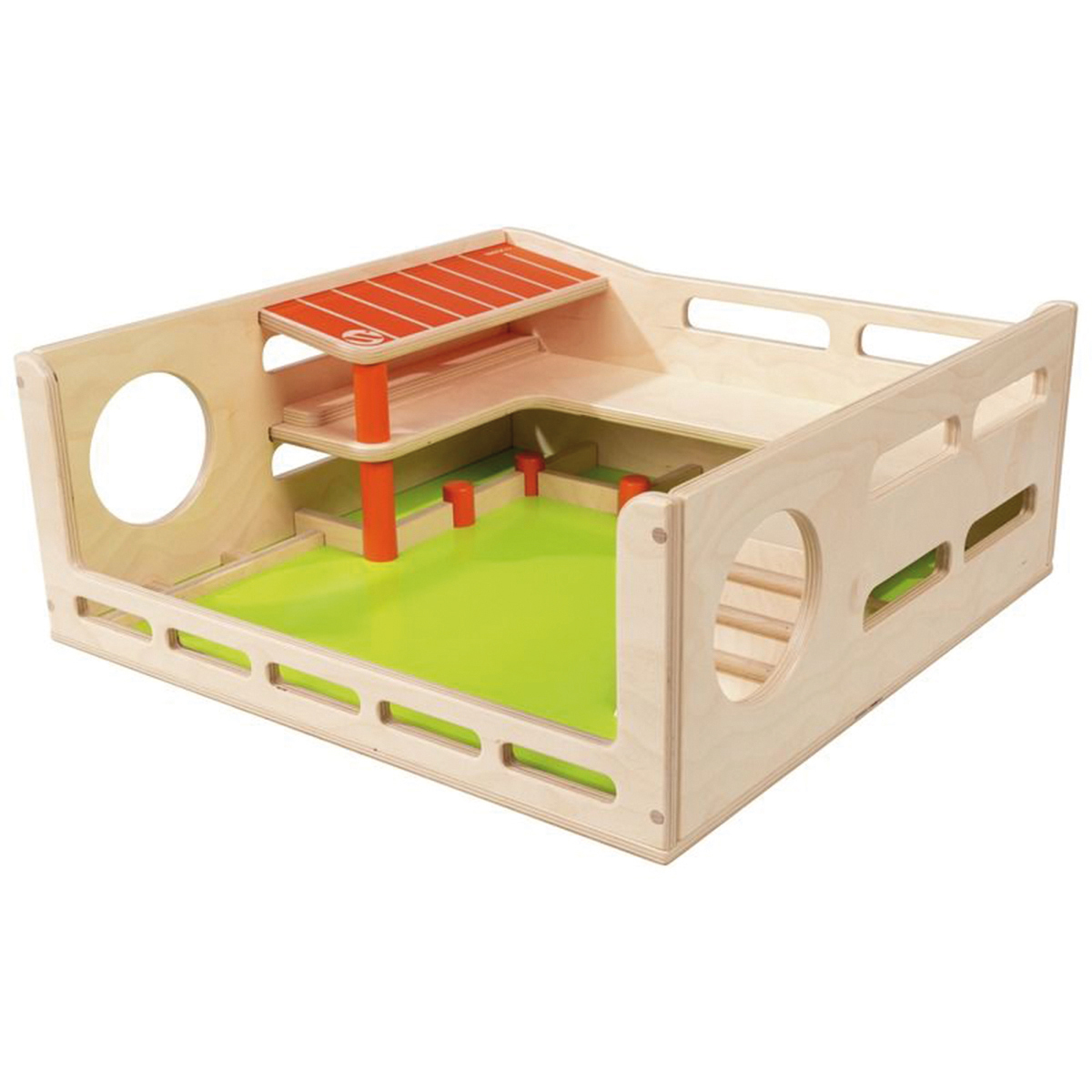 holzspielzeug, kletterbox, holzbox, kinderspiel, grüner boden
