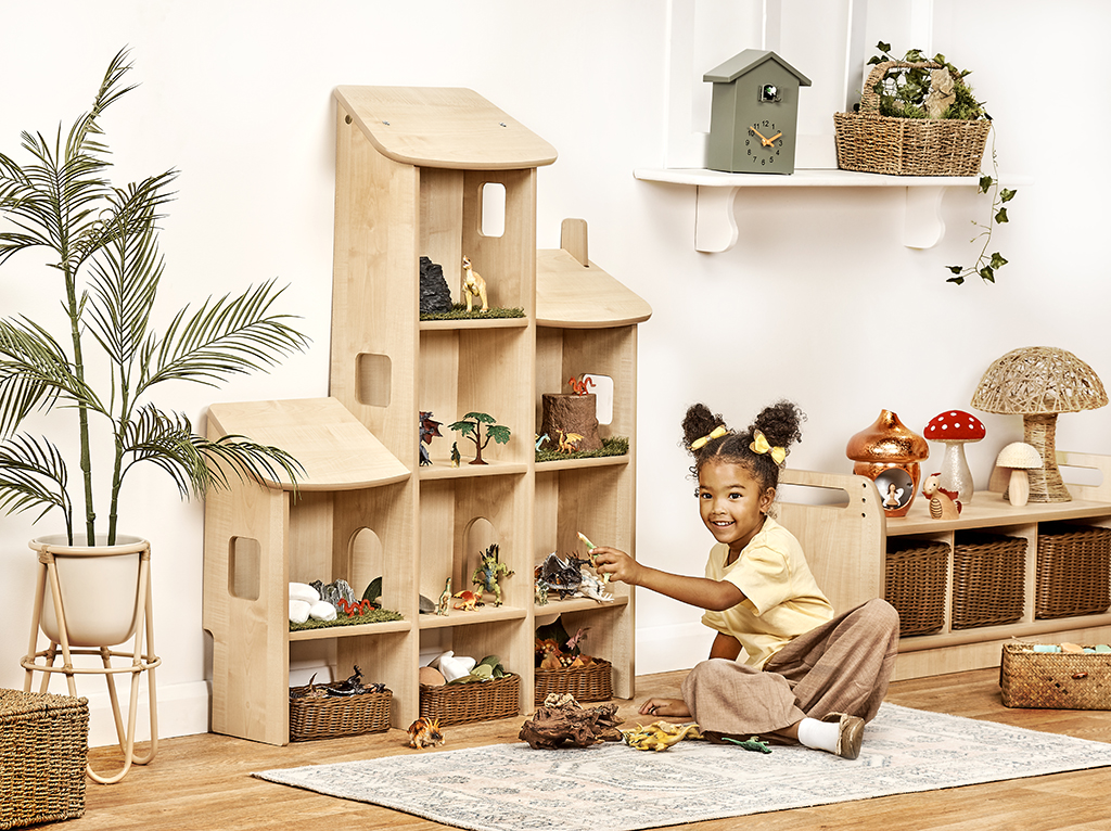 Holzregal, Natürliche Holzmöbel, Tierfiguren, Spielzeugfigur, Kinderzimmerdekoration, Holzregal, Kinderspielzeug, Miniaturfiguren, Naturholz, Spielzimmer