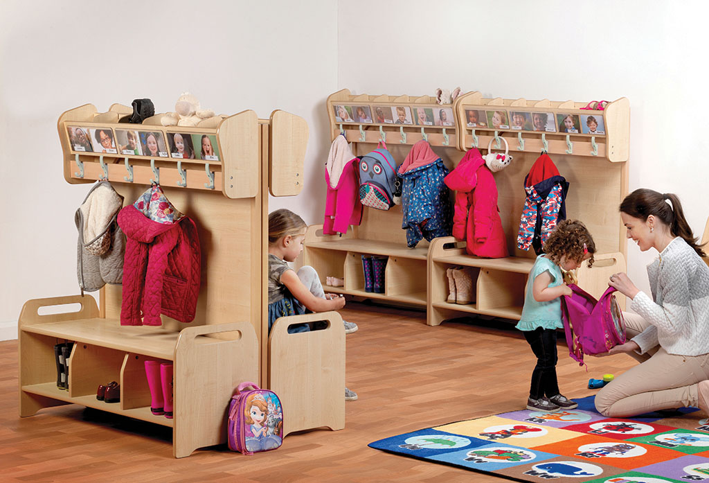 Kleiderschrank, Kinderhängegarderobe, Jahrehang, Jackenständer, Schuhregal, Kleideraufbewahrung, Kinderkleidung, Sitzbank, Schuhaufbewahrung, Kinderzimmer