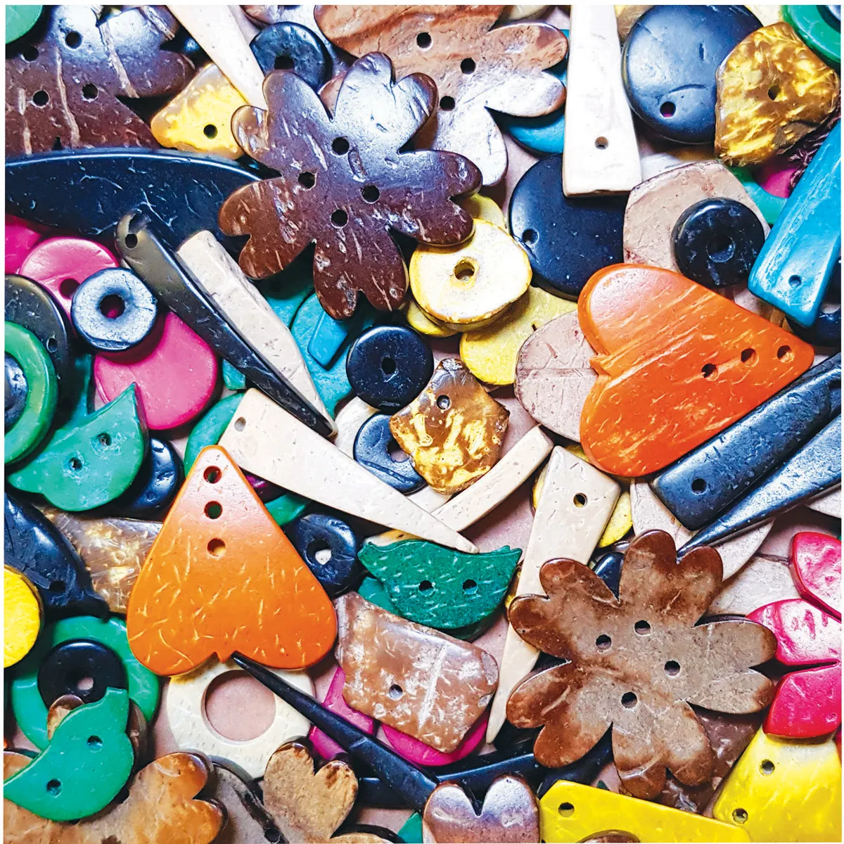 Button, Holz, Bunt, Knöpfe, Holzknöpfe, button, wooden button, colorful buttons, craft buttons, assorted shapes