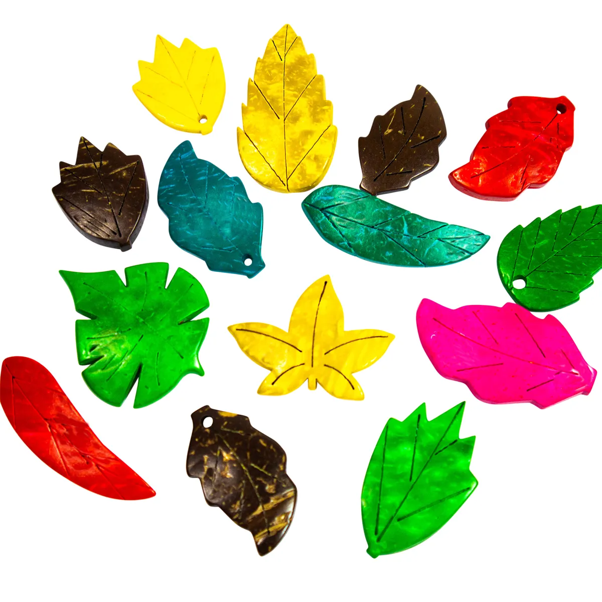 blattformen, bunte blätter, platische blätter, herbstblätter, blattanhänger, herbstblätter, kunststoffanhänger, bunte blätter, herbstdeko, schmuckanhänger
