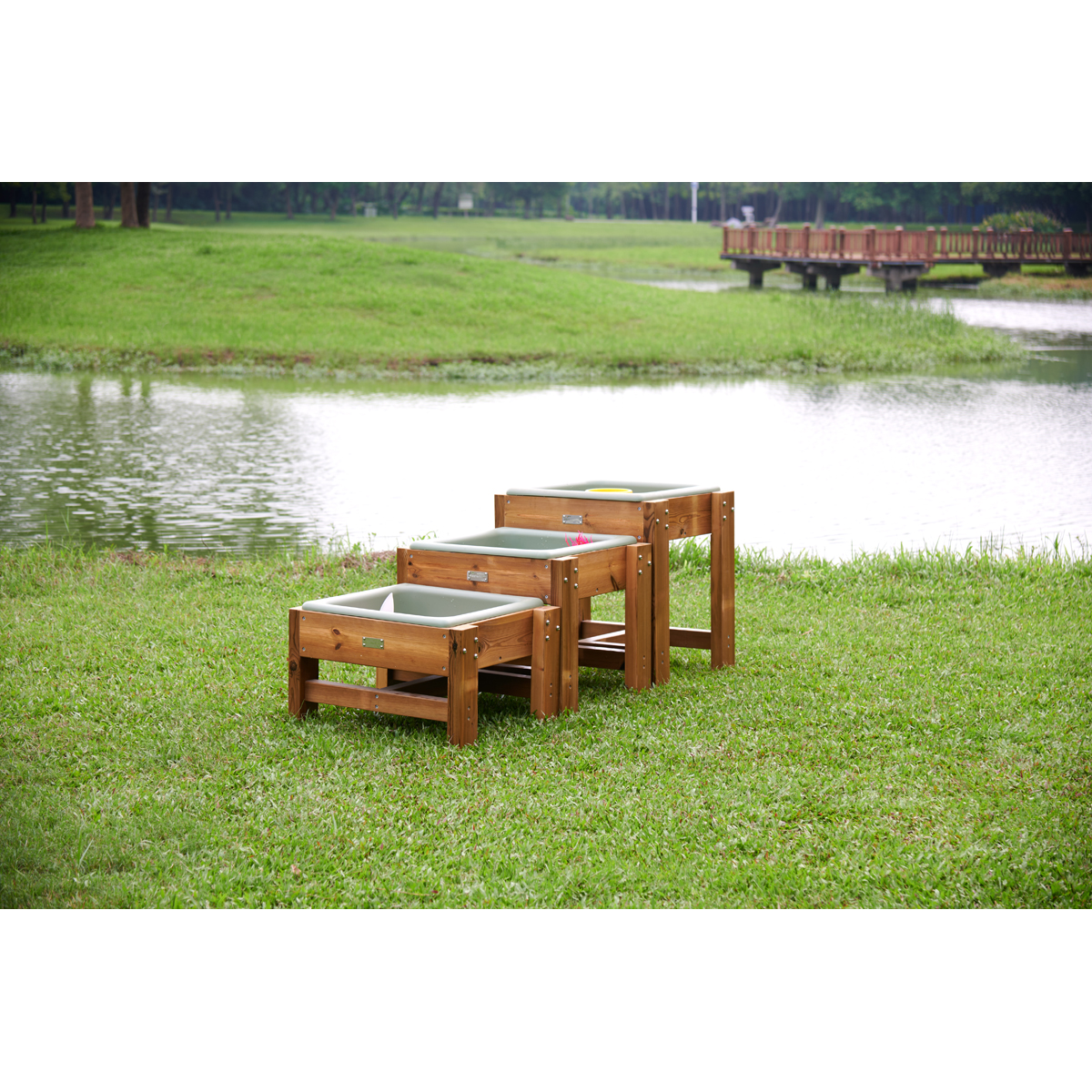 Holzkübel, Blumentopf, Pflanzkübel, Holzrahmen, Garten