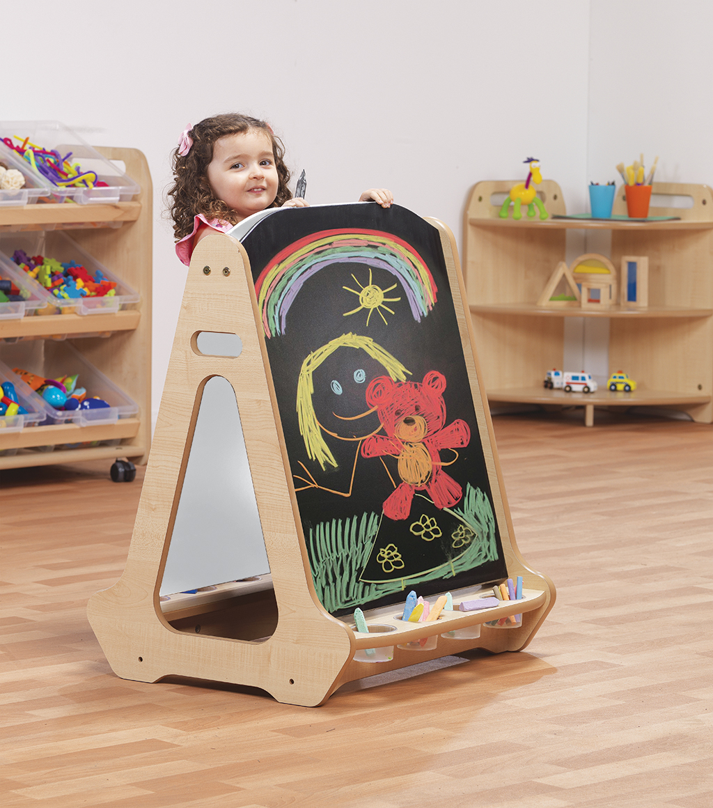 Kinderwandtafel, Schiefertafel, Kreide, Regenbogenzeichnung, Spielzimmer Einrichtung, Kreidebrett, Tafel, Kinderzeichentafel, Holzständer, Kreide, Chalkboard