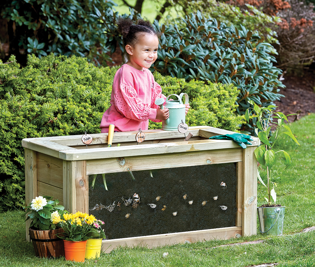 Kindergartenwerkbank, Spielwerkbank, Puppenspiel, Gartenwerkbank, Kunstprojekt, Kinderpielhaus, Pflanzkübel, Holzwerkbank, Gartenspiel, Gartenoutfit