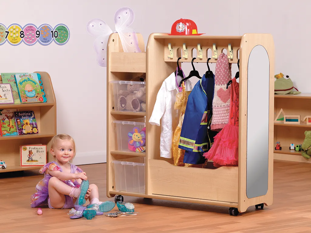 Kinderzimmer, Kleidung, Kleiderschrank, Spielzeug, Puppenhaus, Kinderzimmer, Kleiderschrank, Kleider, Spielzeug, Puppenhaus