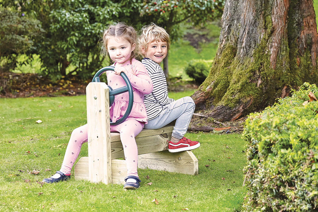 Kinder, Draußen, Spielgerät, Steuerung, Park, Kinder, Spielgerät, Holzspielgerät, Garten, Steuerungsrad