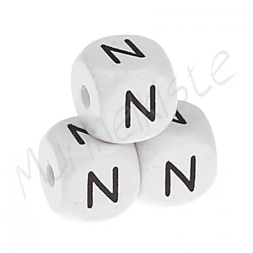 Buchstabenperlen weiß 10x10mm geprägt N 414 auf Lager