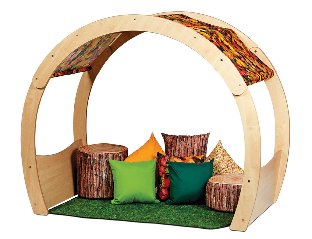 teepee, lounge, kissen, holzrahmen, mini teepee, Sessel, Holzrahmen, Bogenstruktur, Kissen, Grüne Kissen