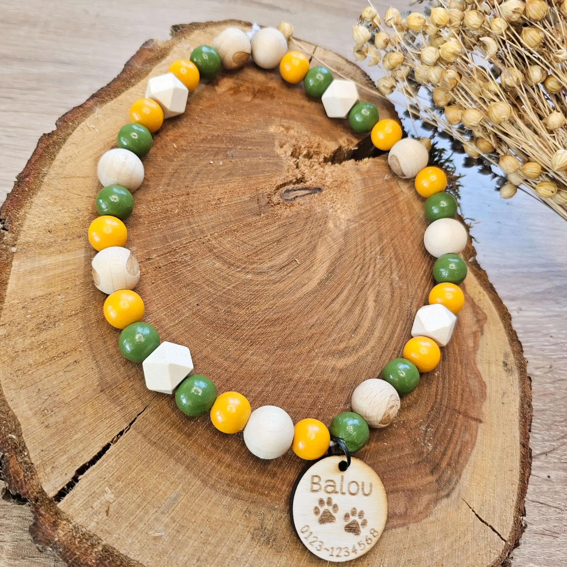 Personalisierte Hundehalskette "oliv" mit Hundemarke
