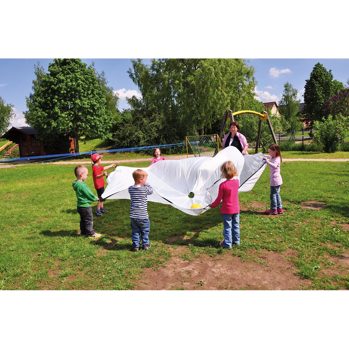 Kinderspiel, Outdoor-Spiel, Seilspiel, Wurfseil, Grilloptional?, Kinder, Outdoor, Luftballon, Turngerät, Spielgerät
