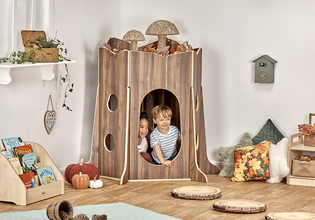 Kletterturm, Holzspielgerät, Kinderraum, Mietspielgerät, Holzstruktur, KINDERZIMMER, KINDERKASTEN, SPIELTURM, HOLZSPIELZEUG, MUSTERHOLZ