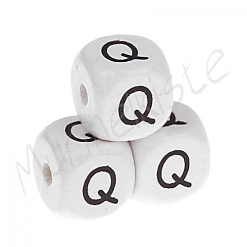 Buchstabenperlen weiß 10x10mm geprägt 'Q' 1360 auf Lager